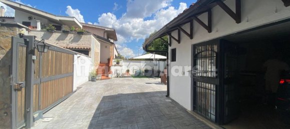 Villa de 2 dormitorios en Guidonia Montecelio, Italy No. 375258 6