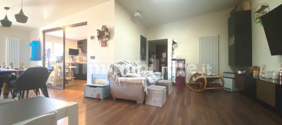 Villa de 2 dormitorios en Guidonia Montecelio, Italy No. 375258 21