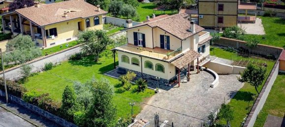 Villa de 4 habitaciónes en Labico, Italy No. 28202 5