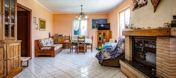 Villa de 4 habitaciónes en Labico, Italy No. 28202 12