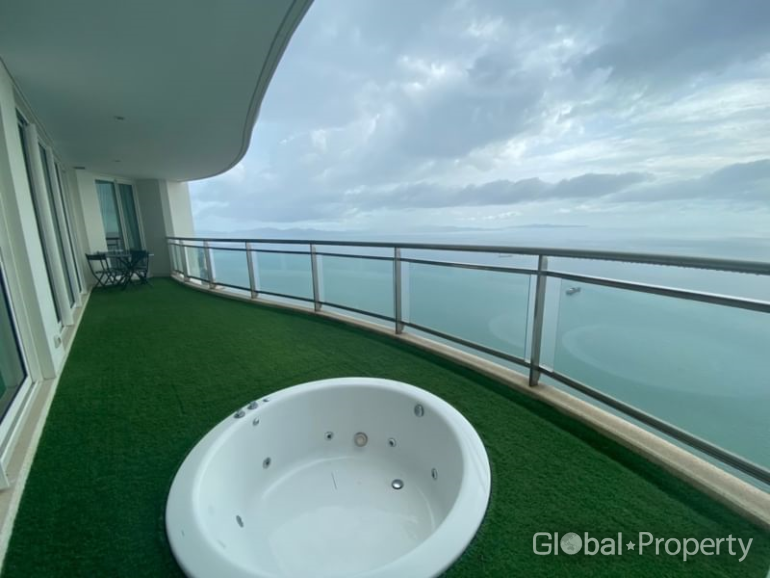 3 Schlafzimmer Eigentumswohnung in Reflection Jomtien Beach Pattaya, Thailand, Nr. 29564