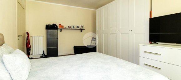 2-salle Appartement à Toscolano Maderno, Italy No. 311855 17