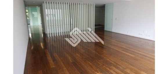 3 Schlafzimmer Wohnung in Porto, Portugal, Nr. 132201 8