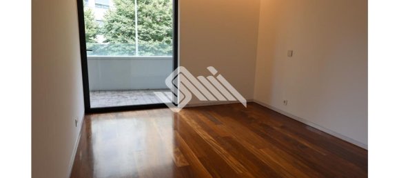 3 Schlafzimmer Wohnung in Porto, Portugal, Nr. 132201 17