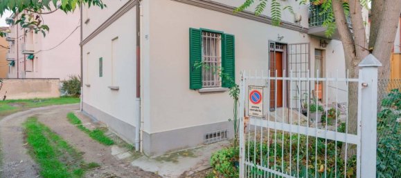 4 rooms Apartment in Bologna, Italy No. 17798 31