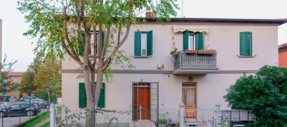 4 rooms Apartment in Bologna, Italy No. 17798 27