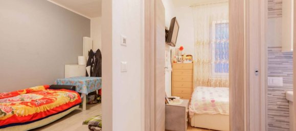 4 rooms Apartment in Bologna, Italy No. 17798 18