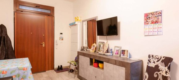 4 rooms Apartment in Bologna, Italy No. 17798 36