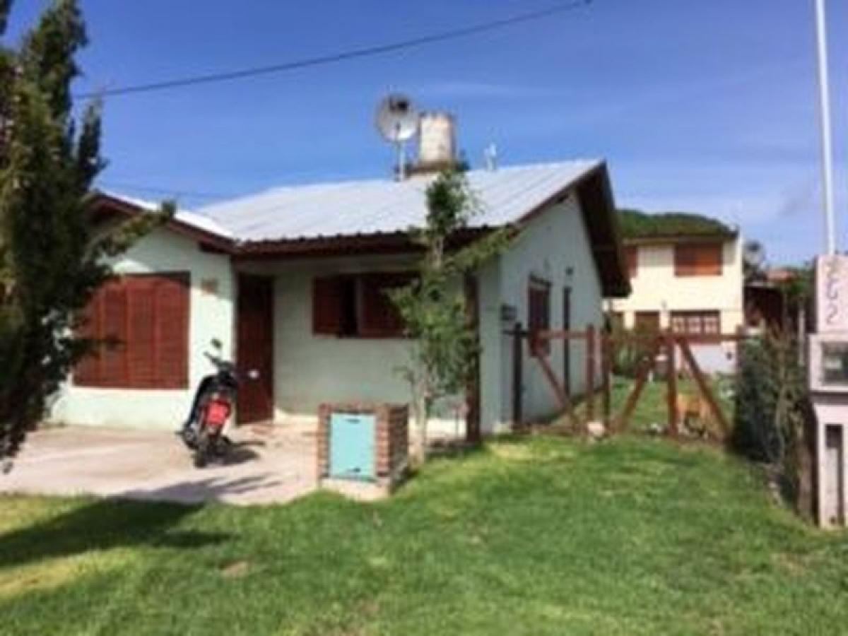 Casa de 2 dormitorios en Mar del Plata, Argentina No. 68729