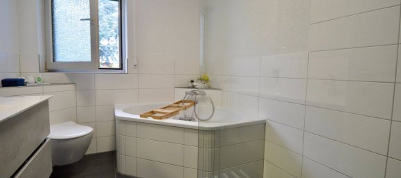 Квартира с 3 спальнями в Лёррах, Германия № 230540 13