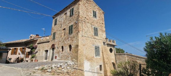 6 rooms House in Grottammare, Italy No. 103189 24