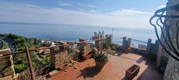 6 rooms House in Grottammare, Italy No. 103189 8