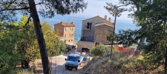 6 rooms House in Grottammare, Italy No. 103189 27