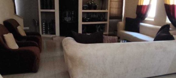 7 chambres Maison à Pyrgos, Cyprus No. 7211 11