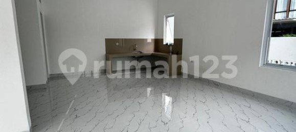 3 bedrooms House in Jakarta, Indonesia No. 2456 6