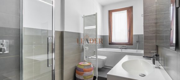 3 rooms Apartment in Orio al Serio, Italy No. 9386 16