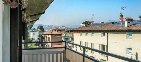 3 rooms Apartment in Orio al Serio, Italy No. 9386 23