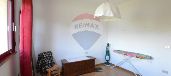 5 rooms Apartment in Savona, Italy No. 38761 27