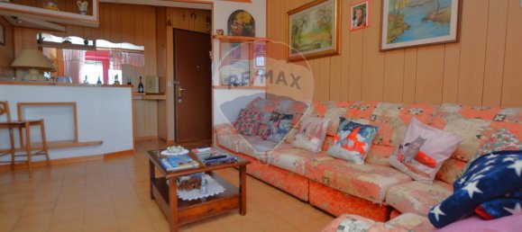 5 rooms Apartment in Savona, Italy No. 38761 4