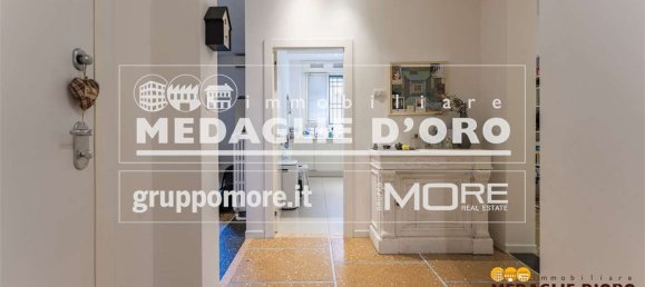5 bedrooms Apartment in Modena, Italy No. 326395 5