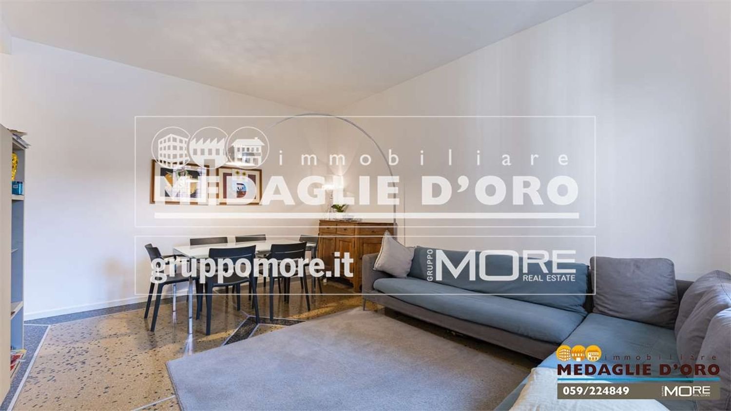 5 bedrooms Apartment in Modena, Italy No. 326395