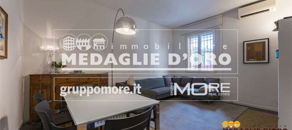 5 bedrooms Apartment in Modena, Italy No. 326395 2