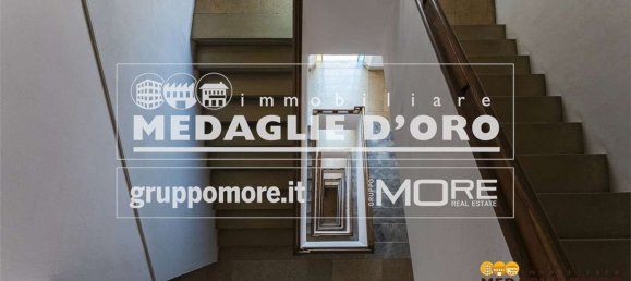 5 bedrooms Apartment in Modena, Italy No. 326395 18