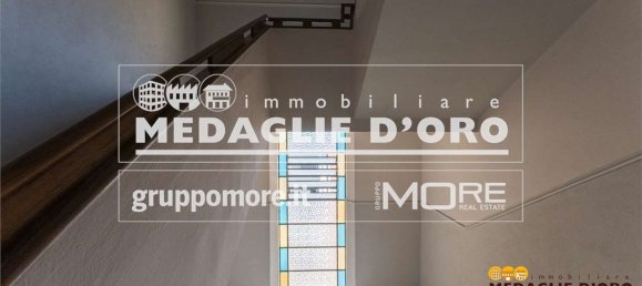 5 bedrooms Apartment in Modena, Italy No. 326395 19