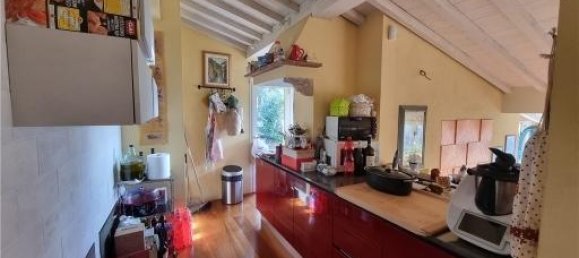 7-salle Appartement à Impruneta, Italy No. 32757 8