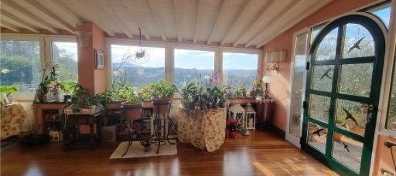 7-salle Appartement à Impruneta, Italy No. 32757 3