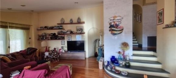 7-salle Appartement à Impruneta, Italy No. 32757 5