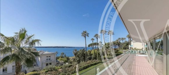 5 bedrooms Villa in Cannes, France No. 246468 21