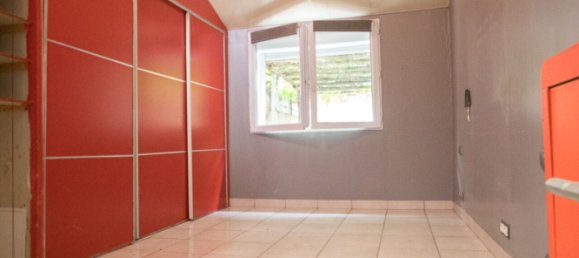 5 bedrooms House in Maraussan, France No. 324900 11