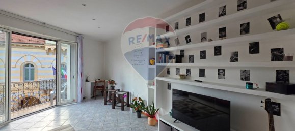 2-Zimmer Wohnung in Invorio, Italy, Nr. 287352 3