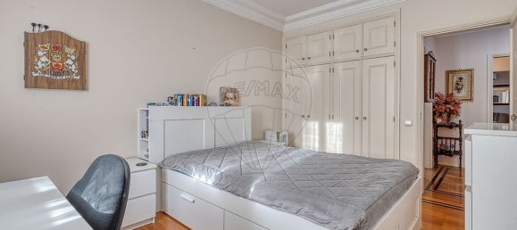 4 bedrooms House in Santo Tirso, Portugal No. 185384 11