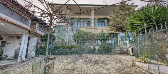 4 bedrooms House in Santo Tirso, Portugal No. 185384 8