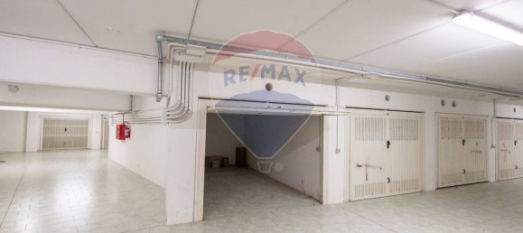 1-Zimmer Garage in Chiaravalle, Italy, Nr. 311671 3