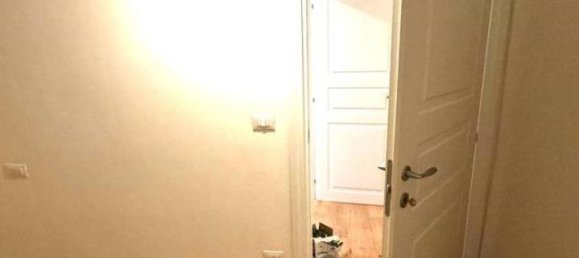 2 rooms Apartment in Florence, Italy No. 38550 5