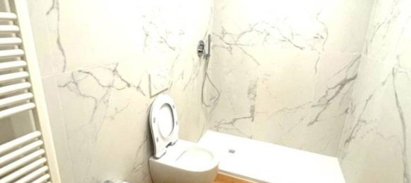 2 rooms Apartment in Florence, Italy No. 38550 6