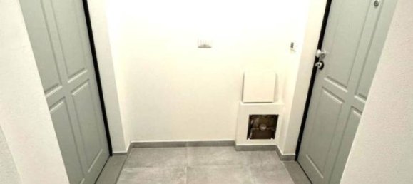 2 rooms Apartment in Florence, Italy No. 38550 9
