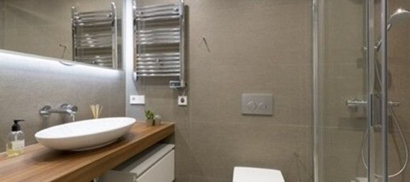 Apartamento de 3 dormitorios en Eixample, Spain No. 26166 10