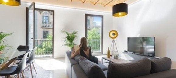 Apartamento de 3 dormitorios en Eixample, Spain No. 26166 4
