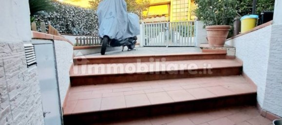 3 bedrooms Villa in Signa, Italy No. 51393 3