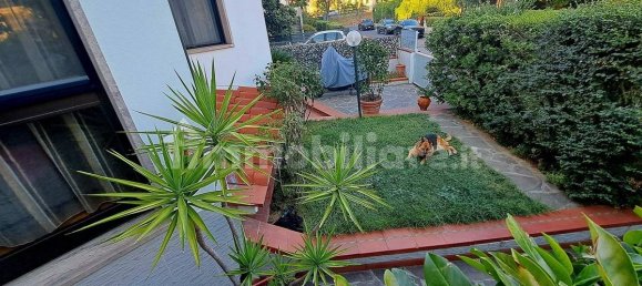 3 bedrooms Villa in Signa, Italy No. 51393 7