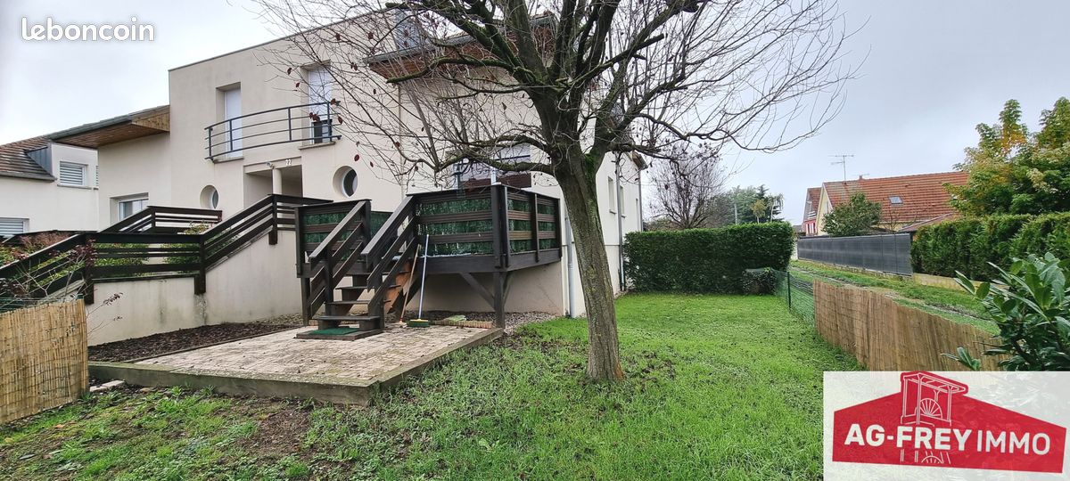 3 chambres Duplex à Herrlisheim-près-Colmar, France No. 211425