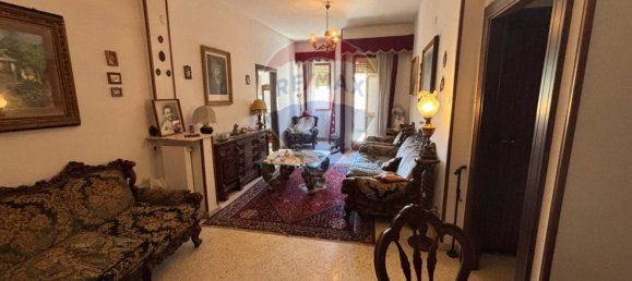 2 bedrooms Apartment in Palermo, Italy No. 285412 3