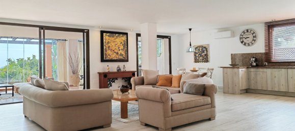 2 bedrooms Apartment in Marbella, Spain No. 42831 11