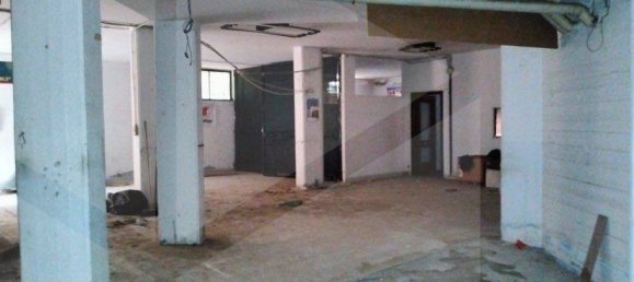 Almacén de 5 habitaciónes en San Severo, Italy No. 28073 13