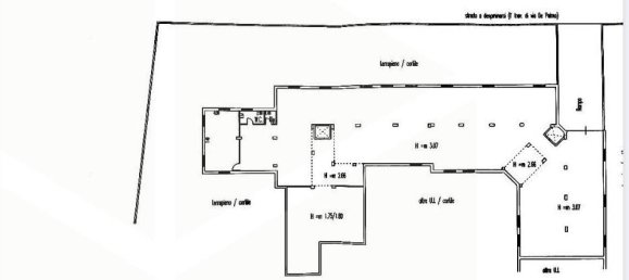 Almacén de 5 habitaciónes en San Severo, Italy No. 28073 2