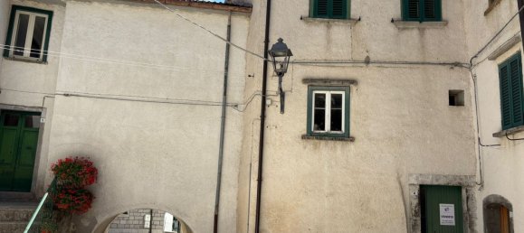 7 rooms House in Capracotta, Italy No. 277429 2
